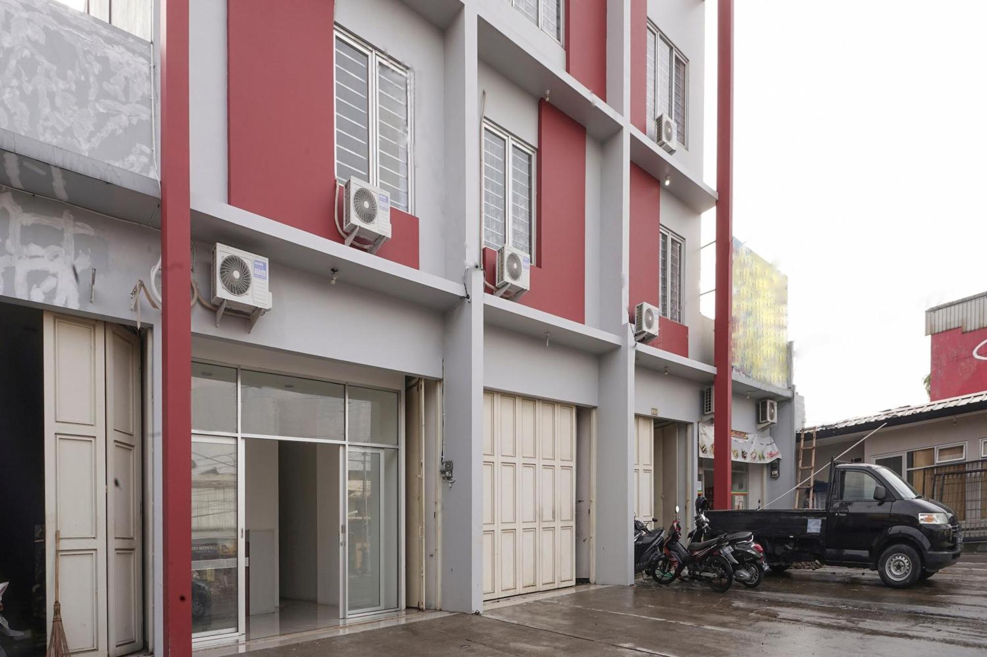Super Oyo 2183 Cibeureum Residence Μπαντούνγκ Εξωτερικό φωτογραφία